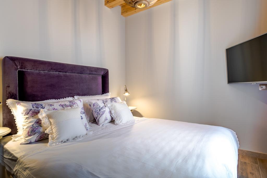 Heritage Suites Zanini Hvar Town Exterior foto