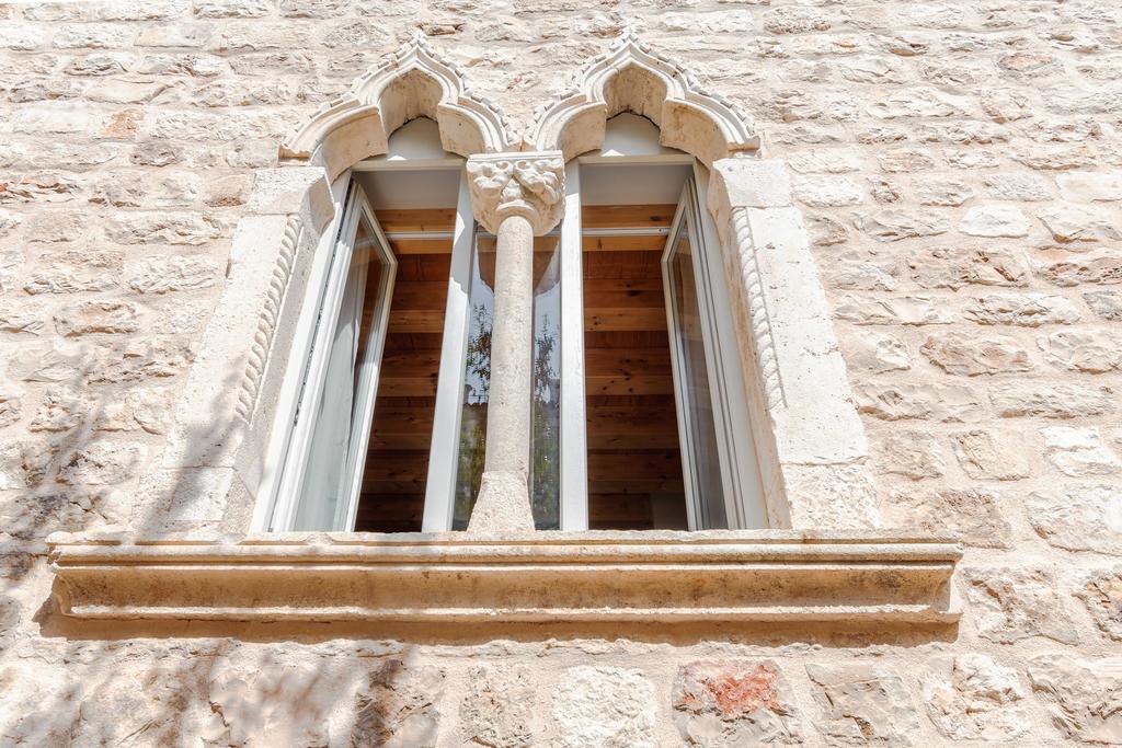 Heritage Suites Zanini Hvar Town Exterior foto